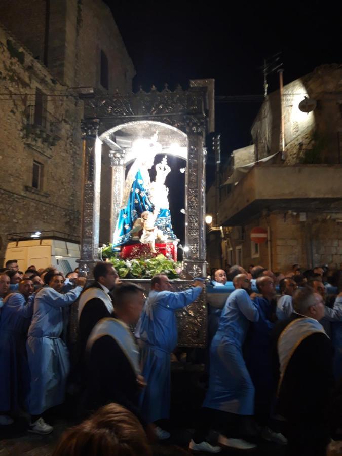 דירות Mazzarino Casa Principe Umberto מראה חיצוני תמונה