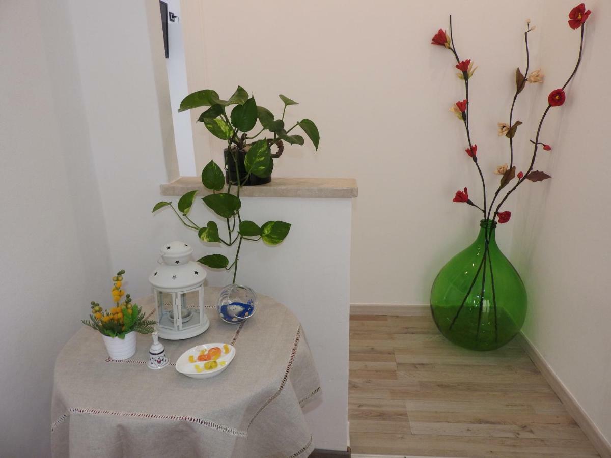 דירות Mazzarino Casa Principe Umberto מראה חיצוני תמונה